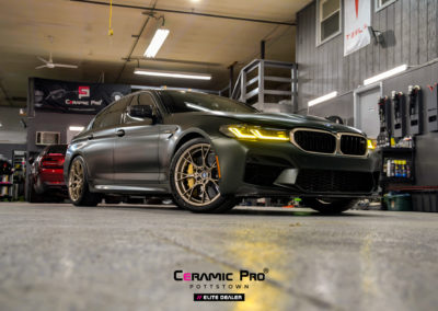 BMW M5 Comp Frozen Deep Green Metallic